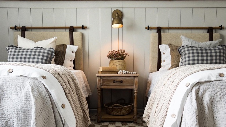 two rustic twin beds