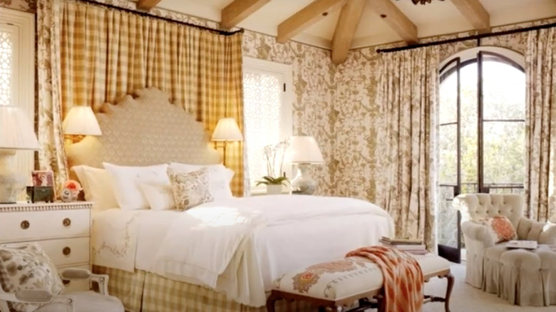 French country bedroom patterns