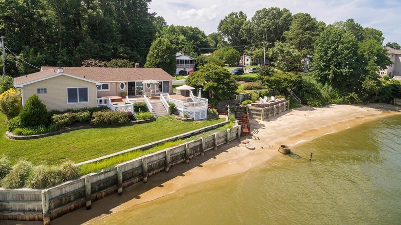 Sky view of home on beach