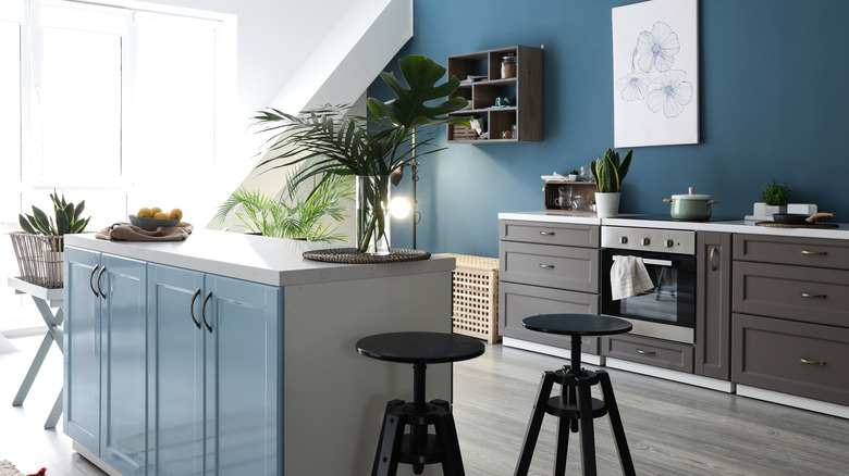 Cupboard kitchen island