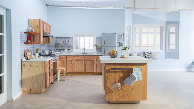 Kitchen island rack installation 