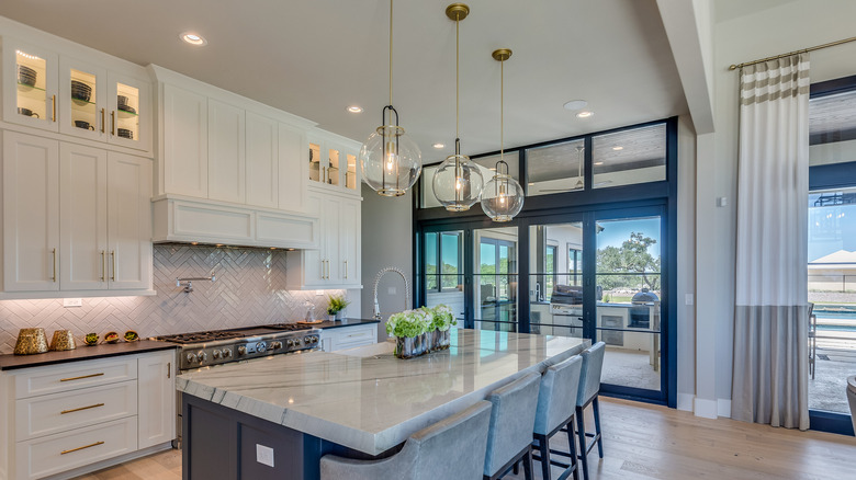 globe lights in a kitchen