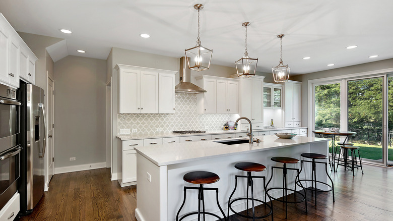 sophisticated lights in a kitchen