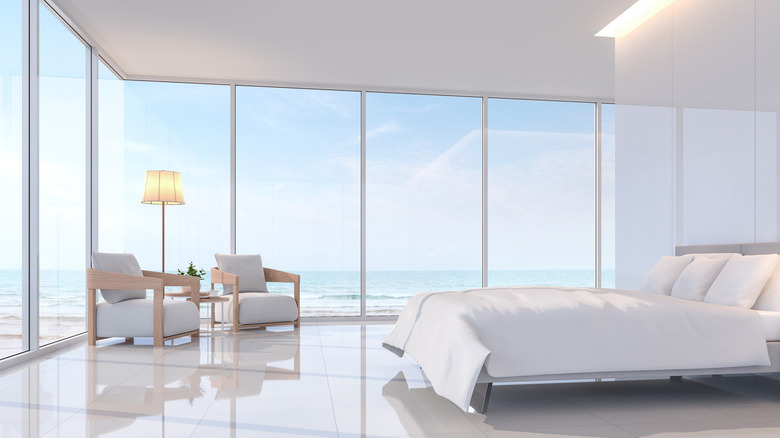 Bedroom by ocean