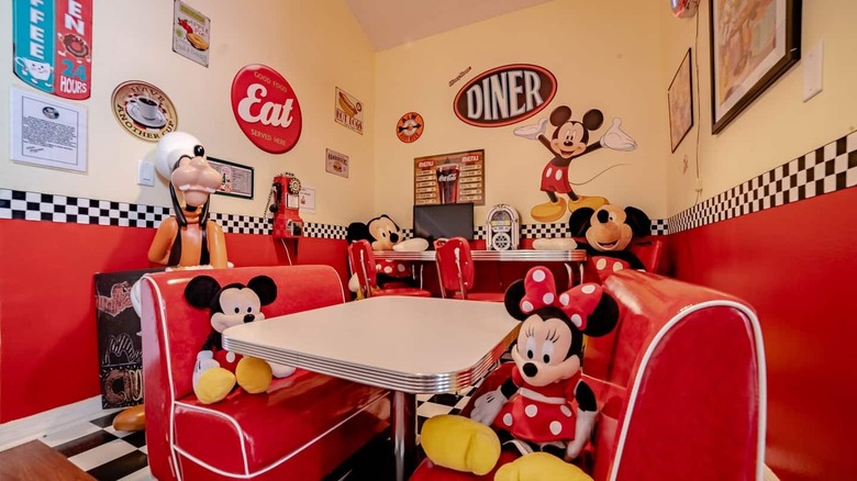 Disney themed bedrooms in Kissimmee