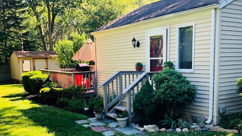 Small house with shed