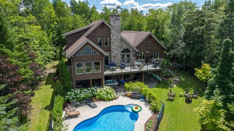 Huge home with pool