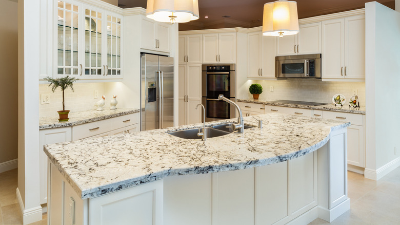 all white kitchen 