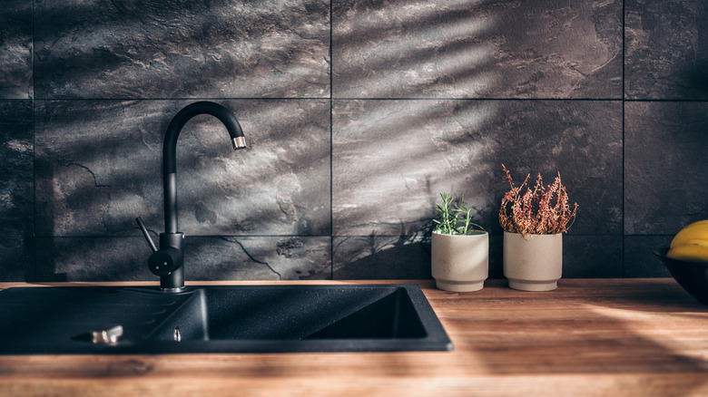 kitchen backsplash of black slate