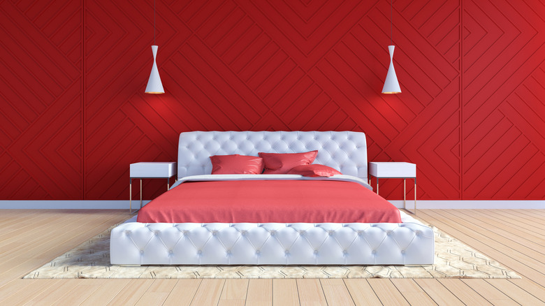 Red bedroom with matching bedding