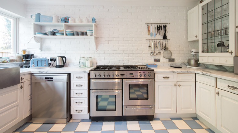 patterned tile in kitchen