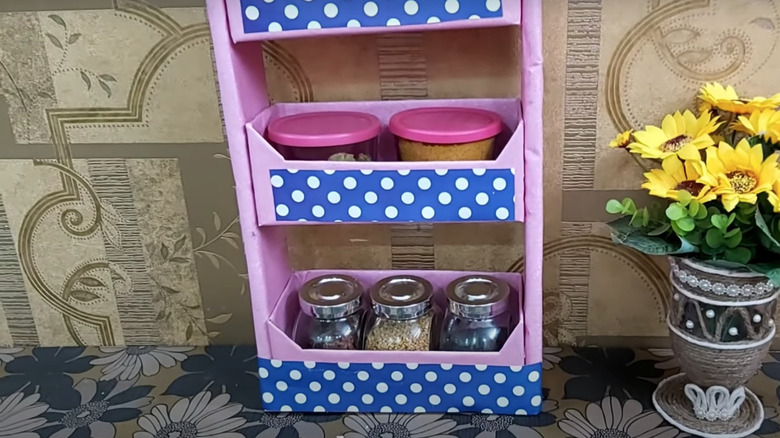 DIY cardboard spice rack with polka dots