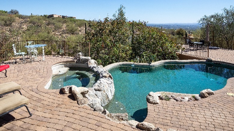 Pool and hot tub in desert