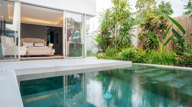 Pool with stairs underwater