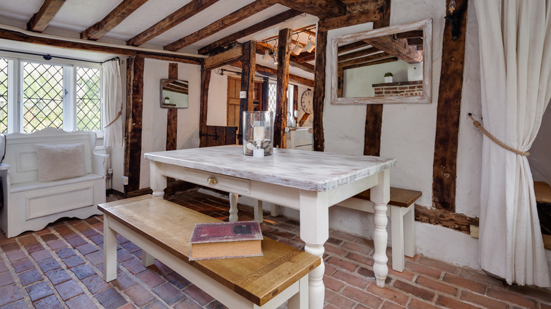 farmhouse dining room style