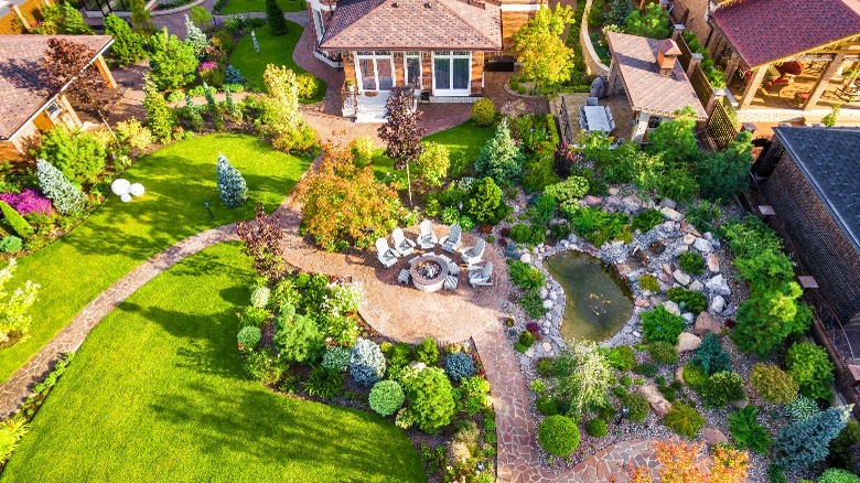Beautifully landscaped lawn from above