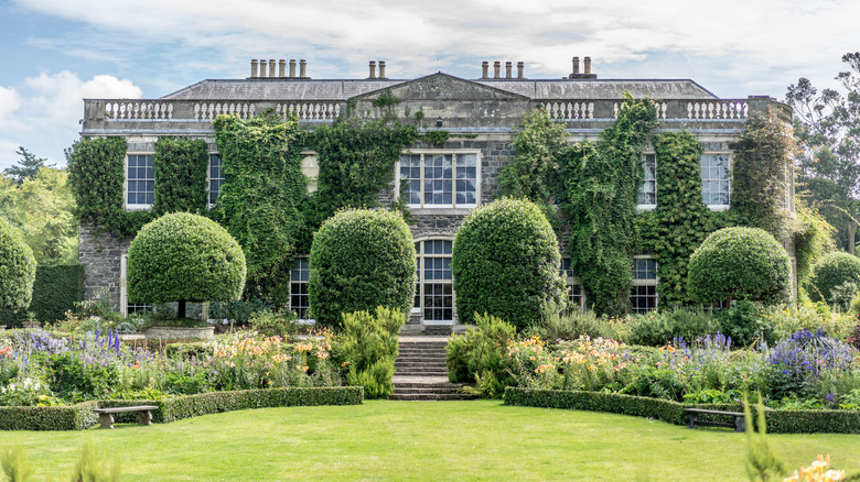 19th-century Irish mansion