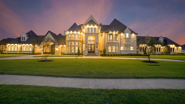 Texas mansion with lots of lights