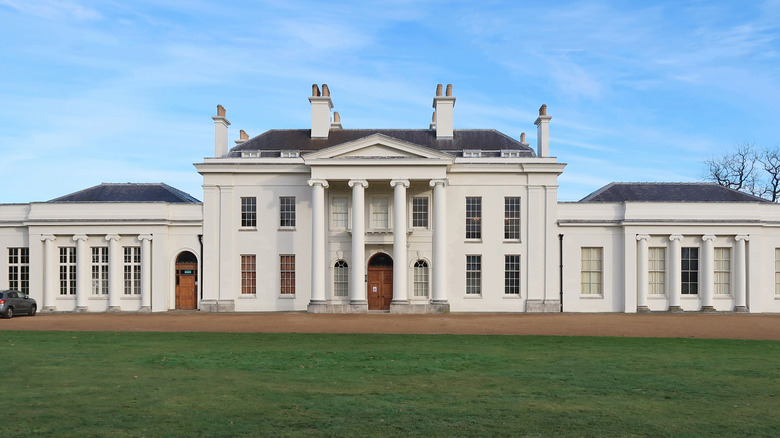Regency period mansion with lawn