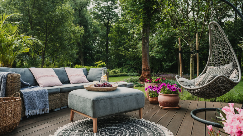 patio furniture and rug