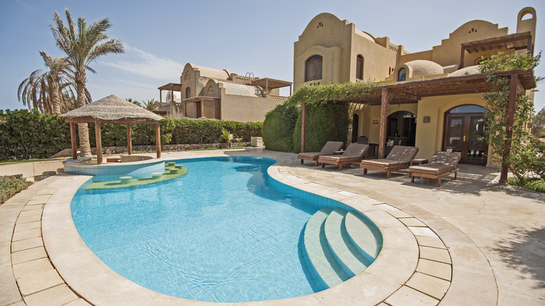 pool with a swim-up bar