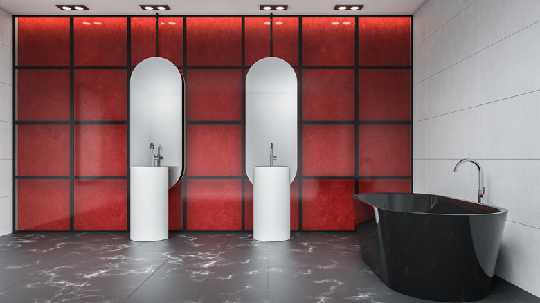 Modern red glass wall bathroom