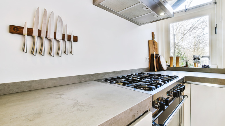 Magnetic knife strip in kitchen