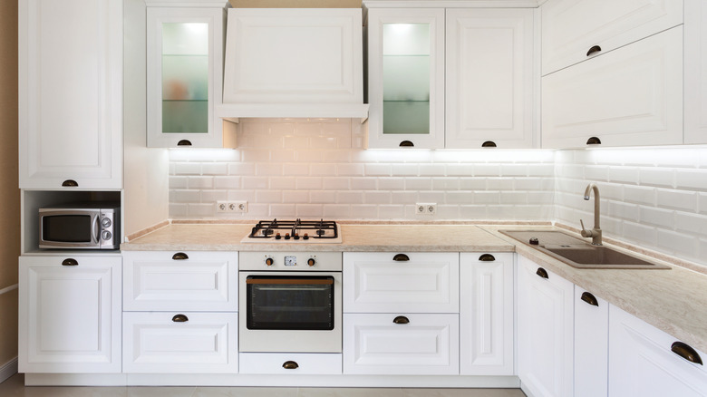 White kitchen with black hardware