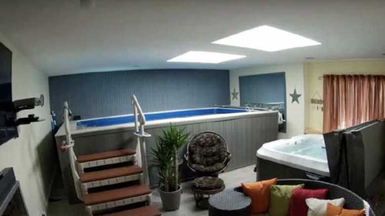 Pool and hot tub in room