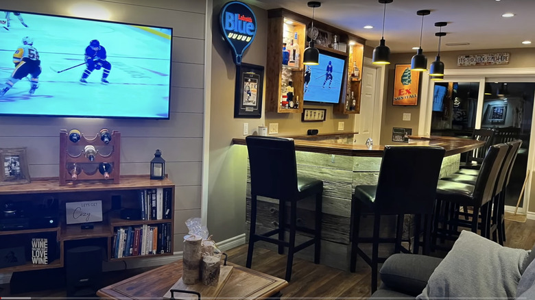 Sports bar looking room