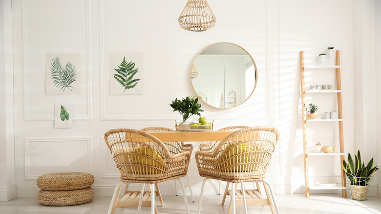 mirror in neutral dining room