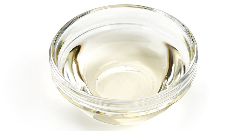 white vinegar 