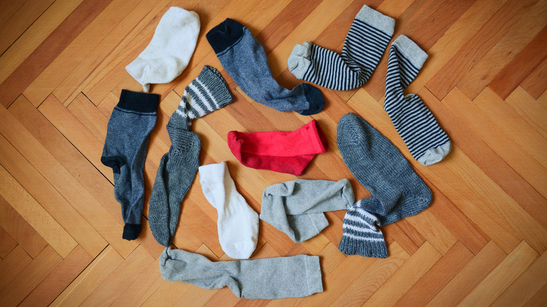 mismatched socks 