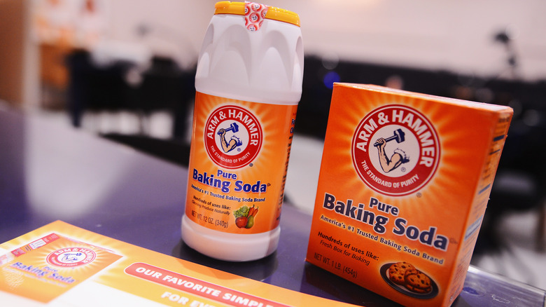 containers of baking soda