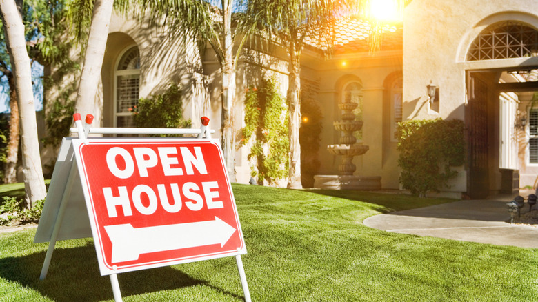 open house sign near home