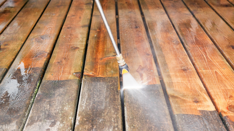 pressure washing wood patio