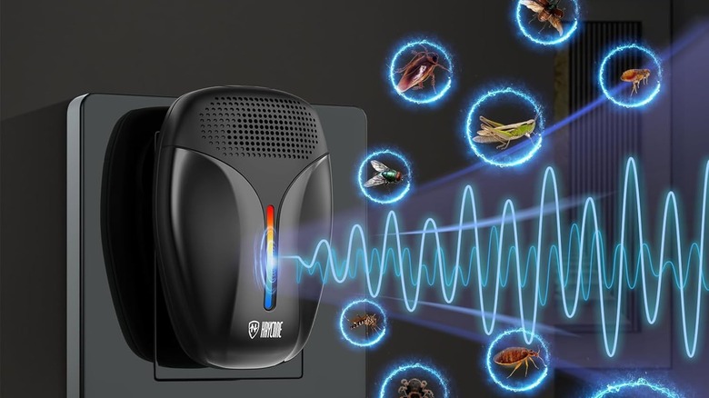 Ultrasonic bug repeller