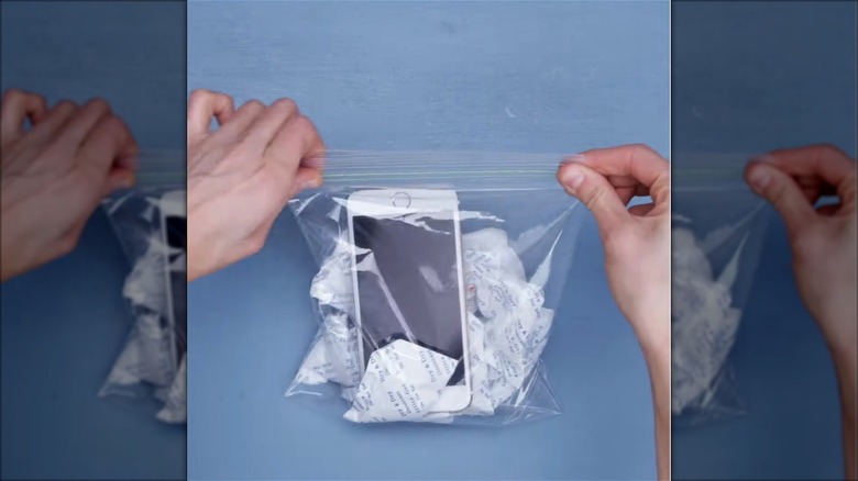 iPhone and silica gel packets