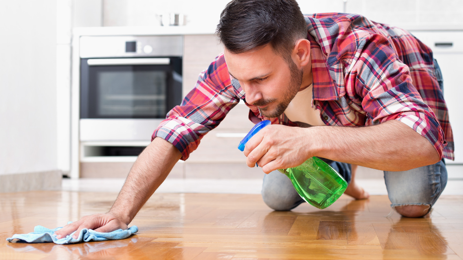 When i to wash the floor. Человек чистит часы. Poor man wiping a Floor. Man slave made to clean Floor.