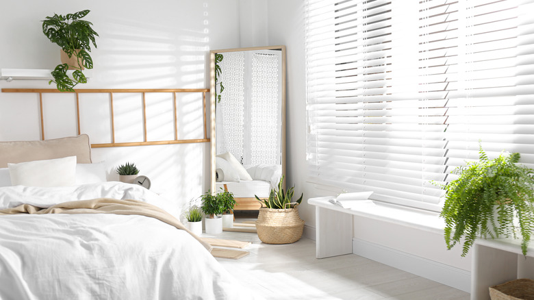 Bedroom with blinds