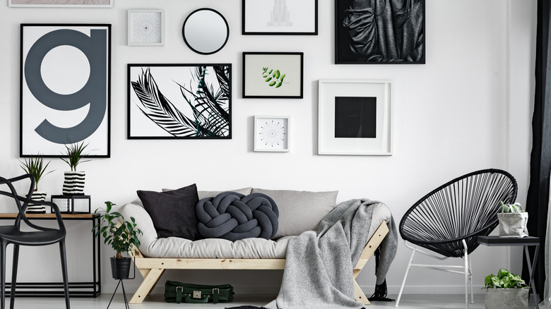 black and white living room