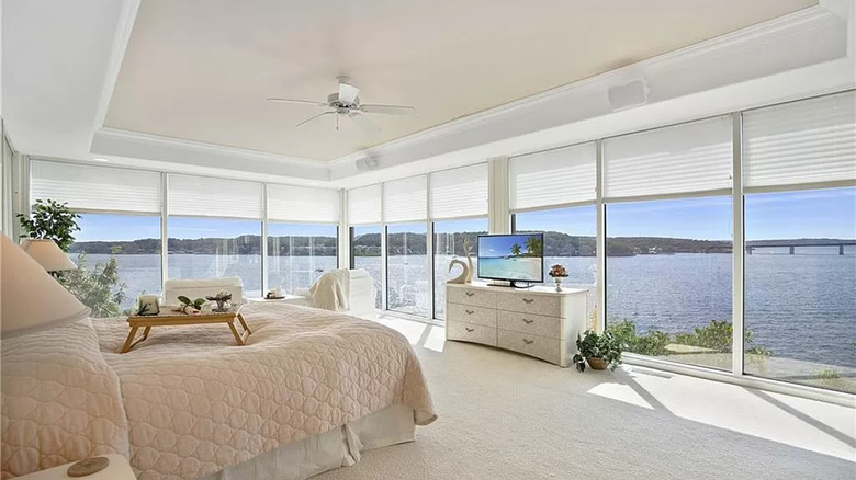 Bedroom with lake view