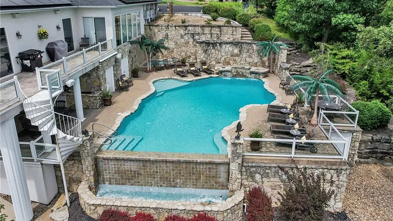 backyard pool of Ozark mansion