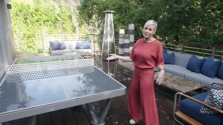 Chelsea Handler ping pong table