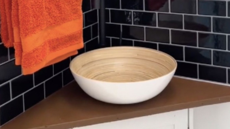 IKEA salad bowl sink hack