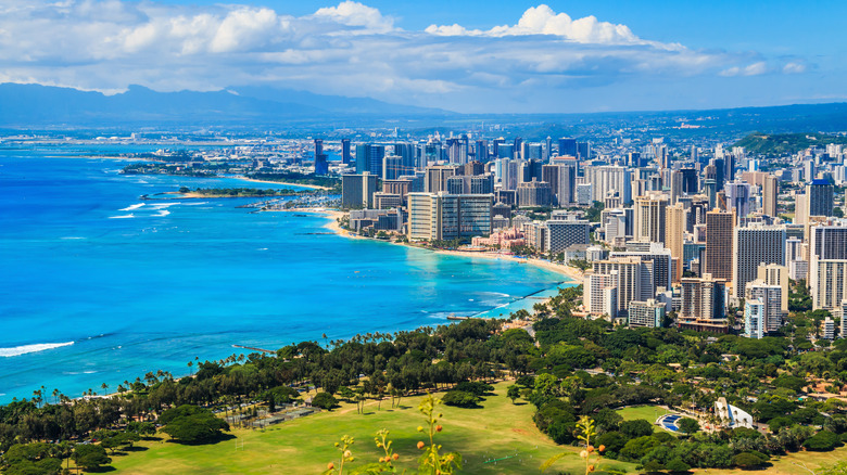 homes on the water in Hawaii