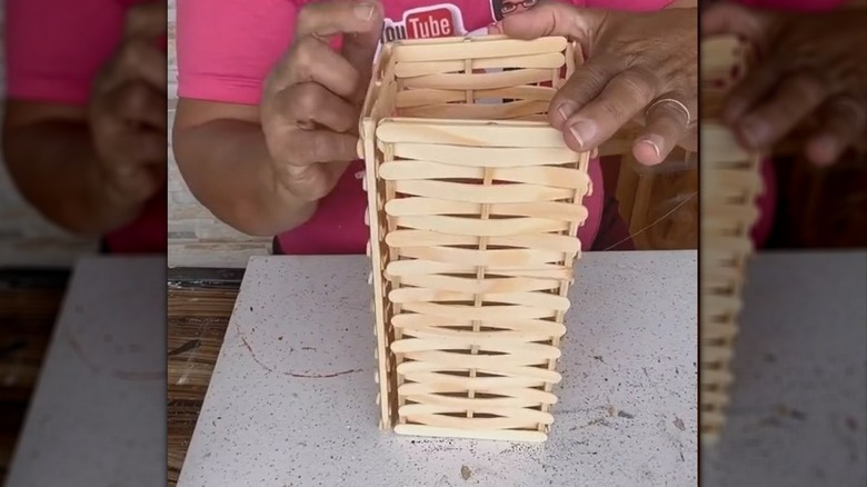 Building popsicle lampshade