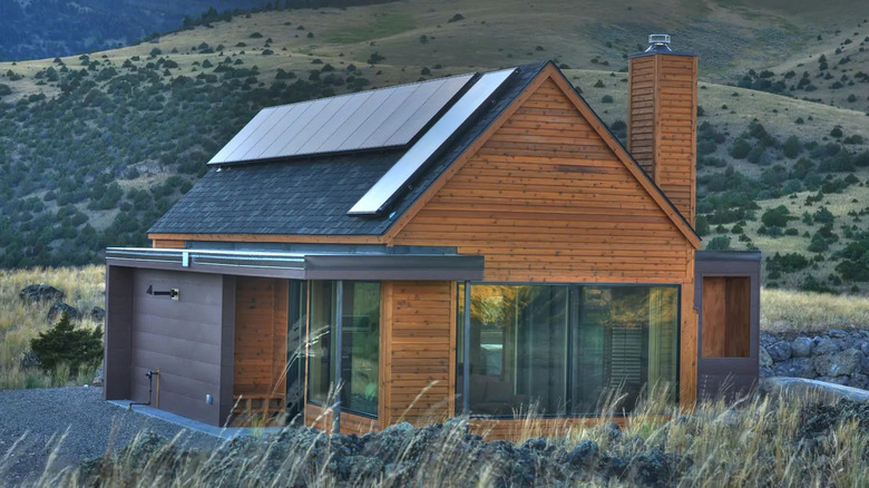 Exterior view of the cabin in Montana