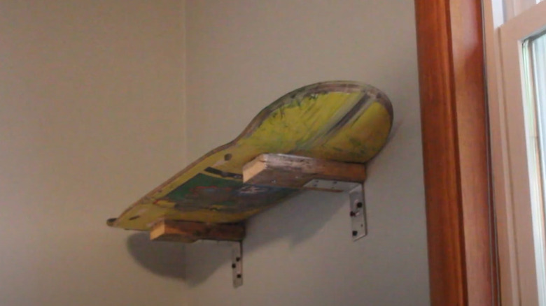 skateboard shelf