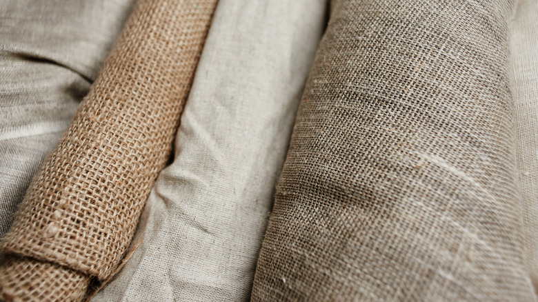 burlap fabric in various grades